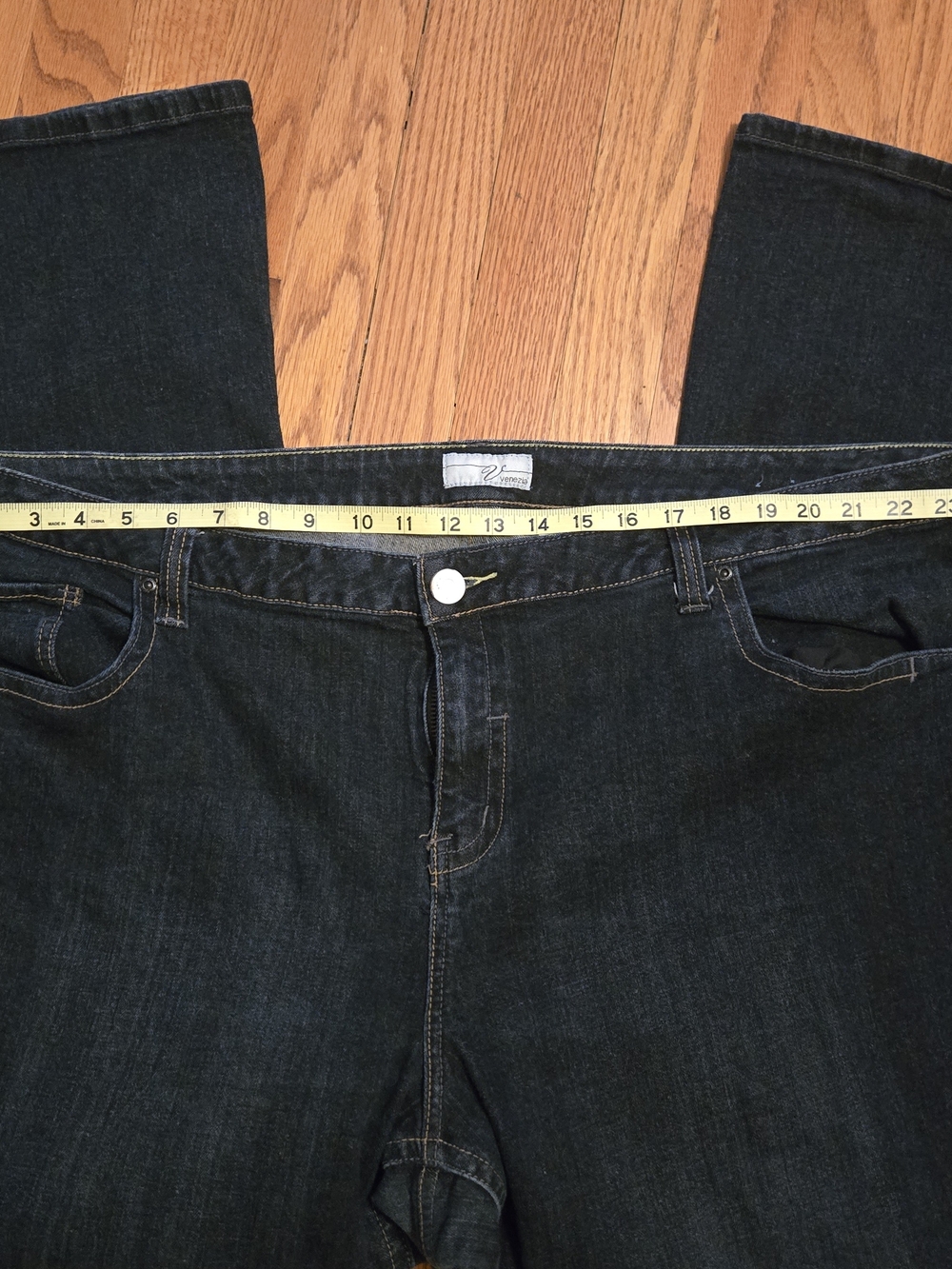 Venezia Women Darkwash Bootcut Jeans with Multicolor Pocket Stitching 28W - Picture 3 of 8